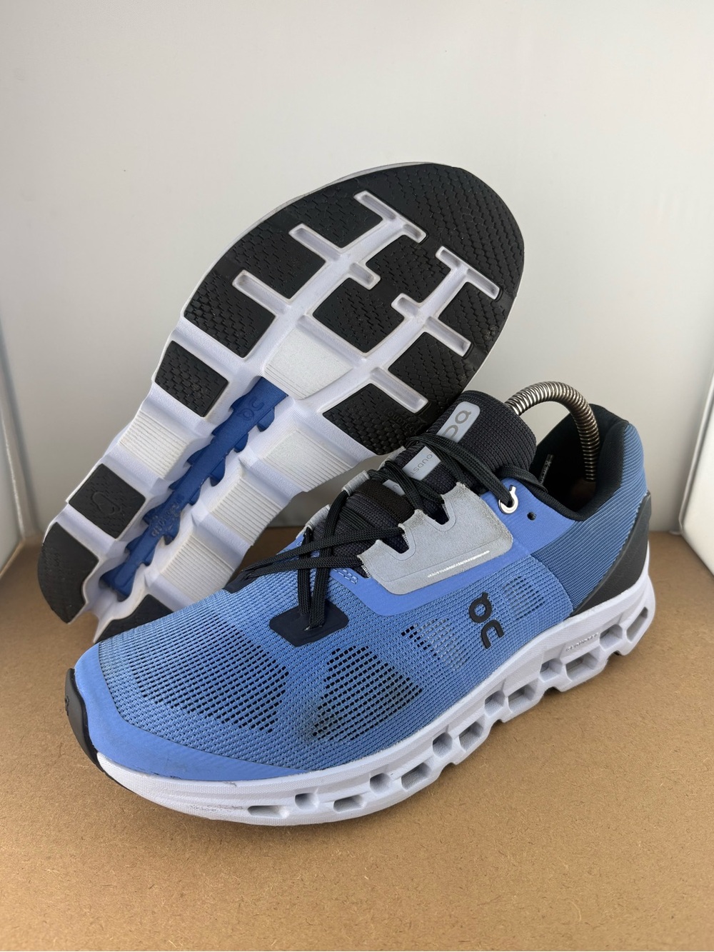 ON Shoes Women’s size 8 Marina Blue Magnet Grey Cloudstratus Sneakers 39.99209